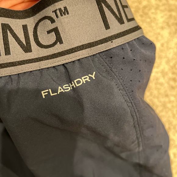 The North Face skorts - Picture 2 of 5